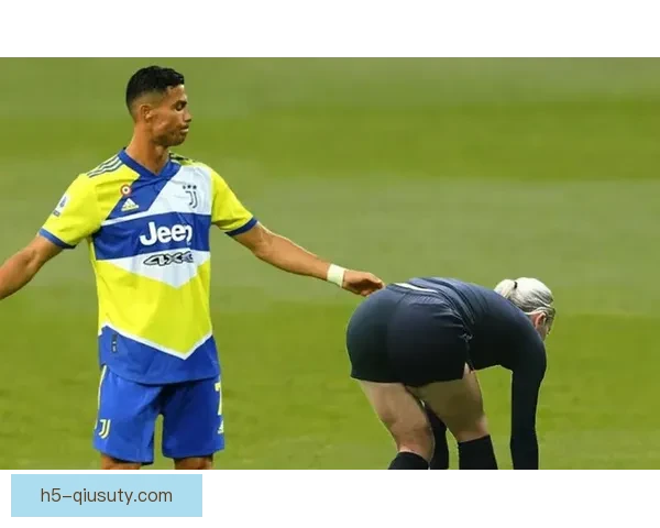 足球奇葩赛事全程直播 神奇比赛时刻大盘点 不容错过的趣味瞬间